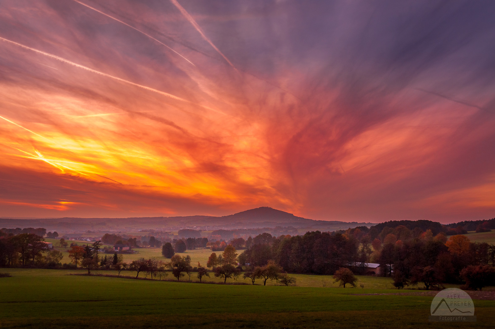 Abendrot über dem Dreistelz
